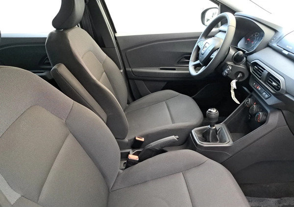 Dacia Logan cena 44999 przebieg: 67000, rok produkcji 2021 z Biała Podlaska małe 137
